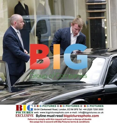 Guy Ritchie Leaves Nicole Farhi Restaurant