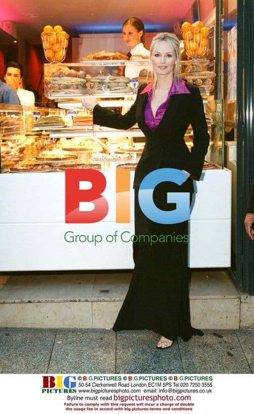 Adriana Karembeu Presents New Café in Paris