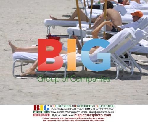 Dean Cain and Family at Miami Beach