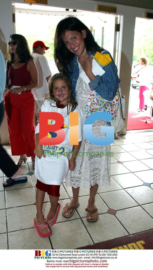 Jill Stuart and daughter at 'Stuart Little 2' screening