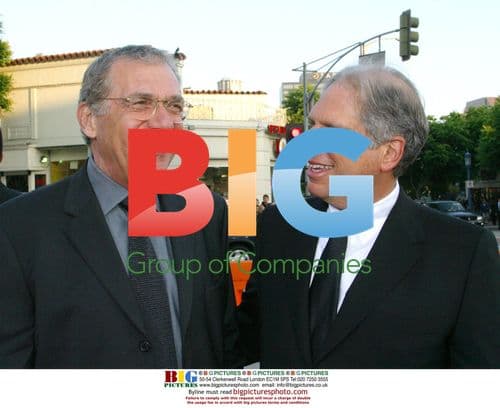 Sidney Pollack and Jonathan Dolgen at K-19 Premiere