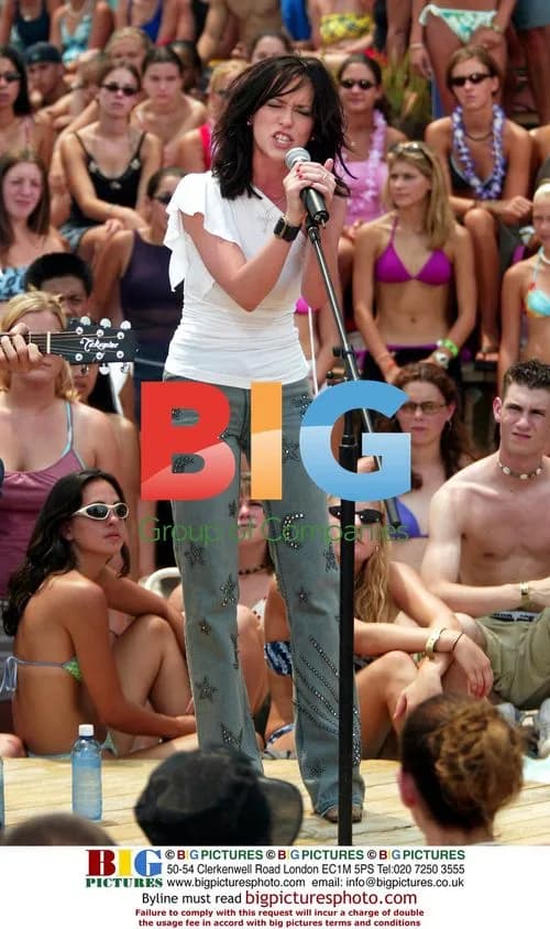 Jennifer Love Hewitt at MTV Beach House