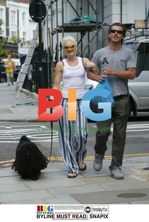 Gwen Stefani and Gavin Rossdale walking in London