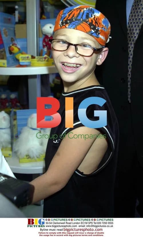 Jonathan Lipnicki at FAO Shwartz