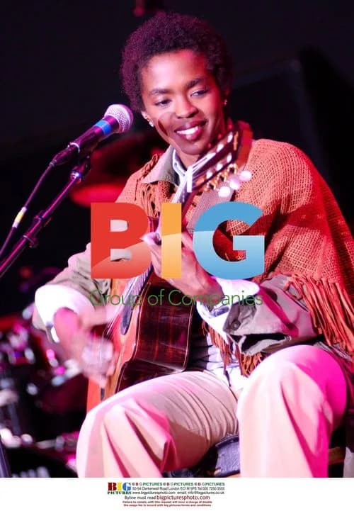 Lauryn Hill at Smokin' Grooves Tour 2002