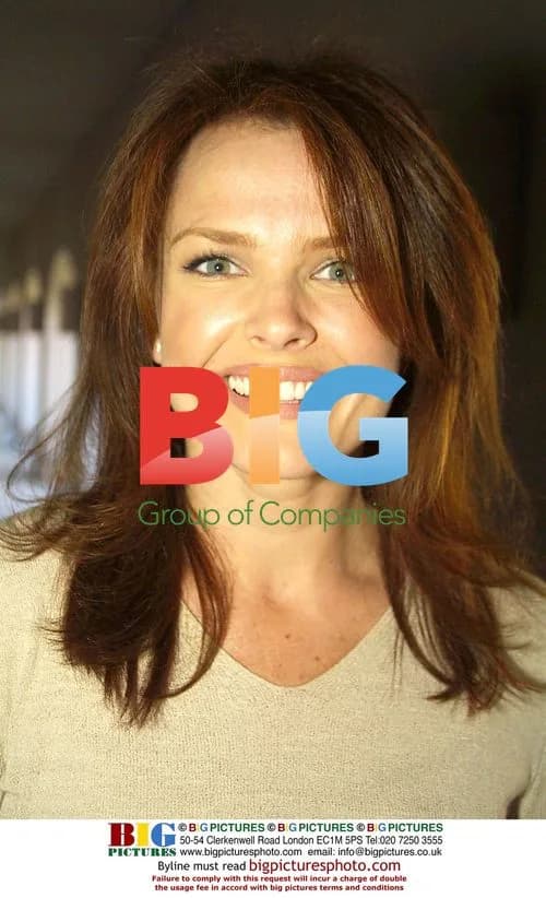 Dina Meyer at 2002 WB TCA Tour, LA