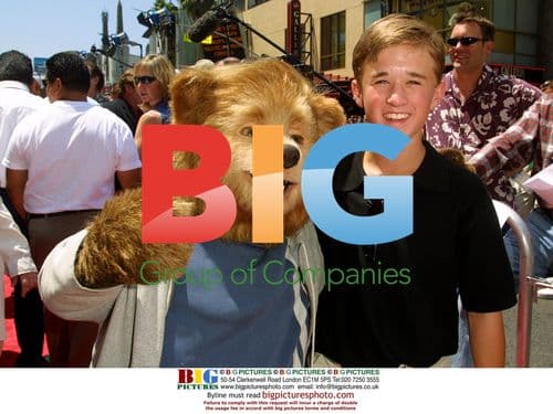 Haley Joel Osment & Barry at "Country Bears" Premiere