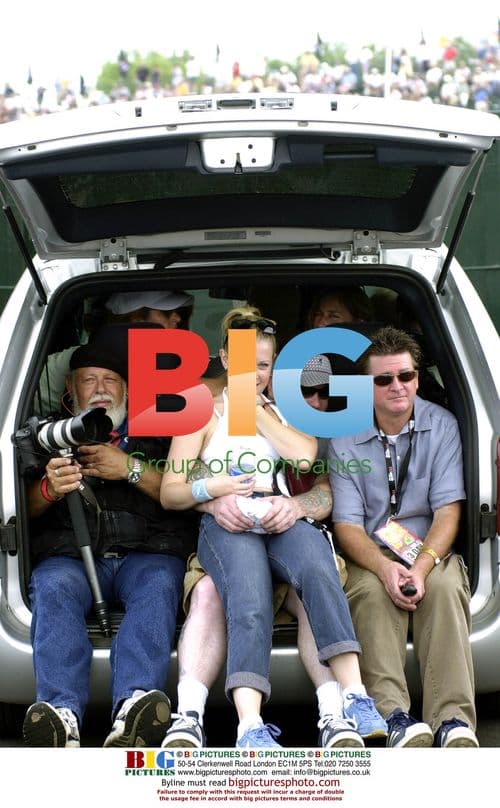 Melissa Joan Hart and Steve Harwell at Celebrity Pro-Am Race