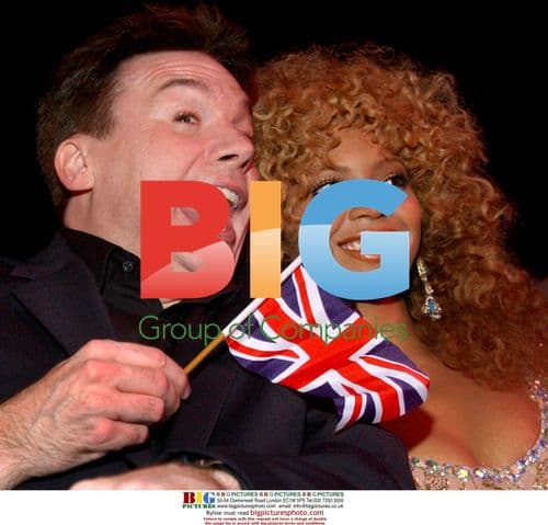 Mike Myers and Beyonce at Austin Powers party