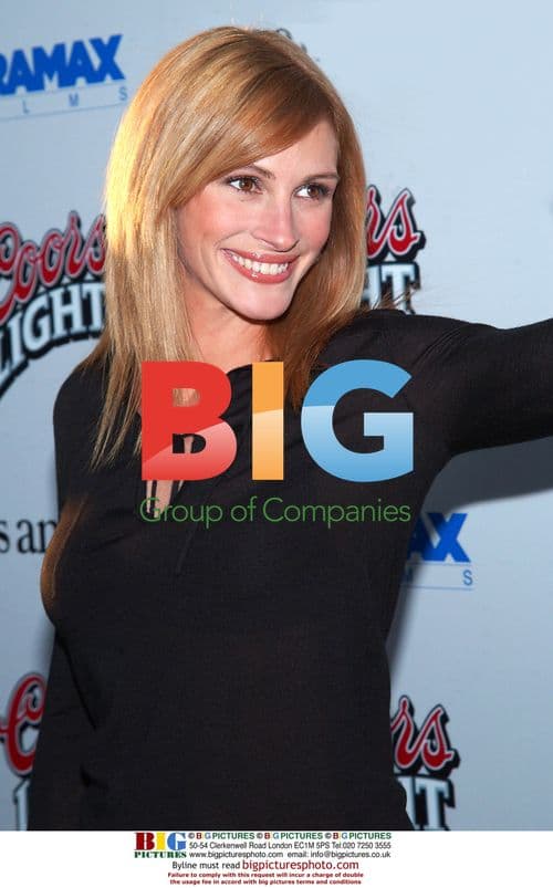 Julia Roberts at "Full Frontal" premiere