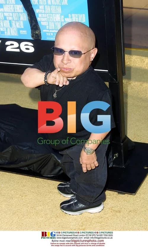 Verne Troyer at 'Austin Powers' premiere