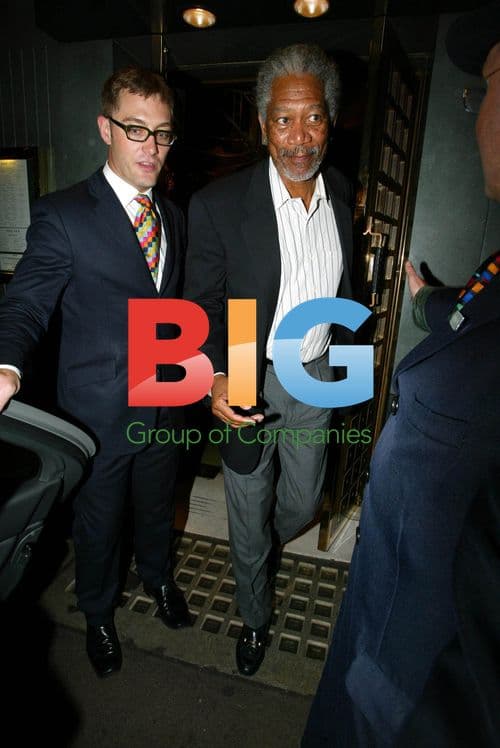 Morgan Freeman and Wife Leave London Restaurant