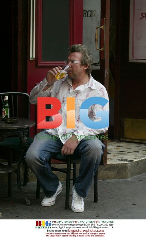 Big Brother 3 Contestant Sandy Cumming at London Pub