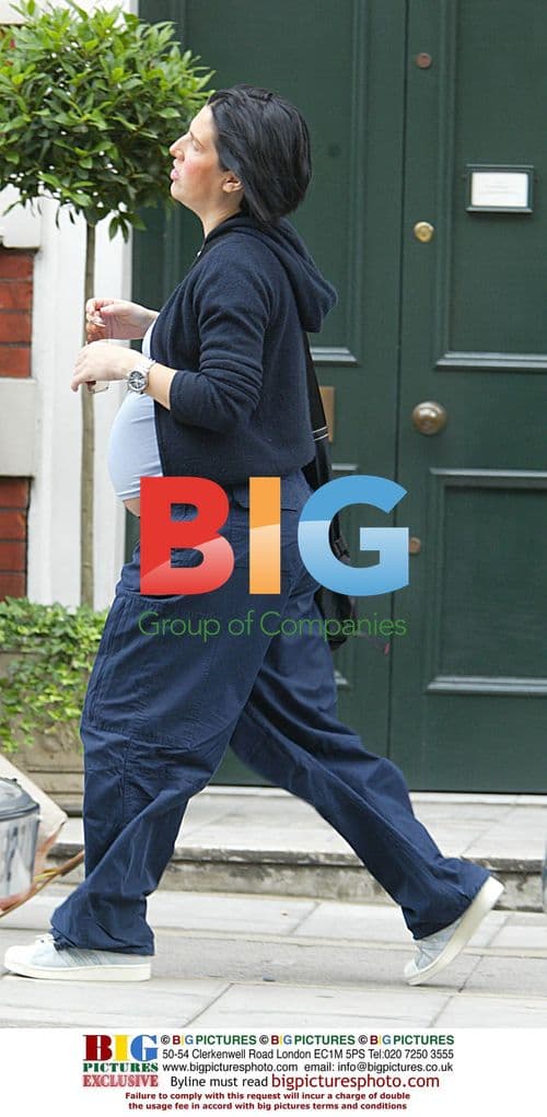 Sharleen Spiteri Reads Fan Note