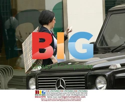 Sharleen Spiteri Reads Fan Note