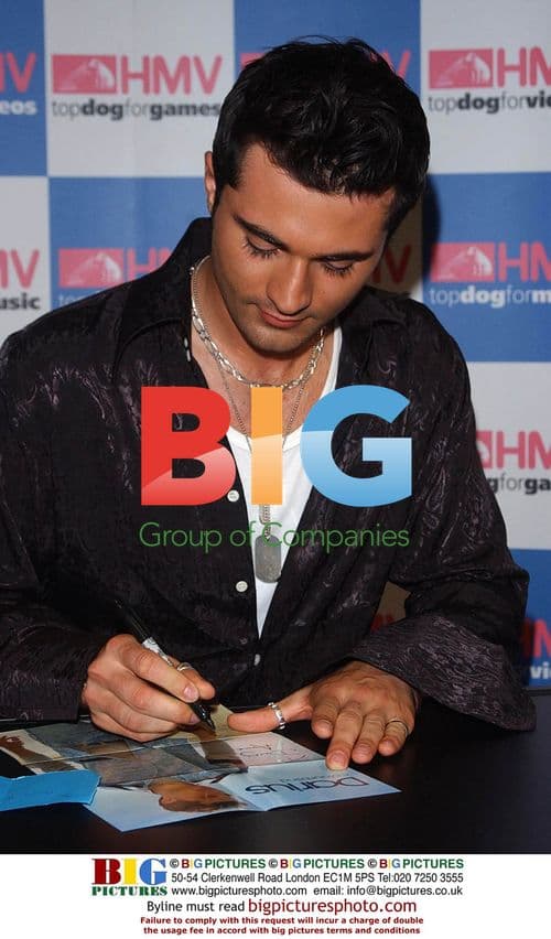 DARIUS PROMOTES NEW SINGLE "COLOURBLIND"