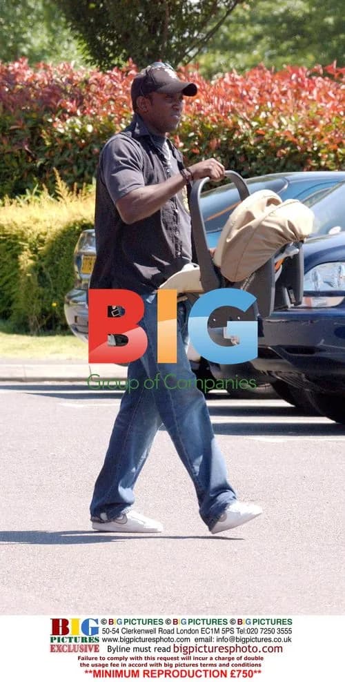 Jordan Spotted with Son and Footballer