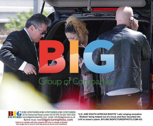 Shakira Arrives at LAX