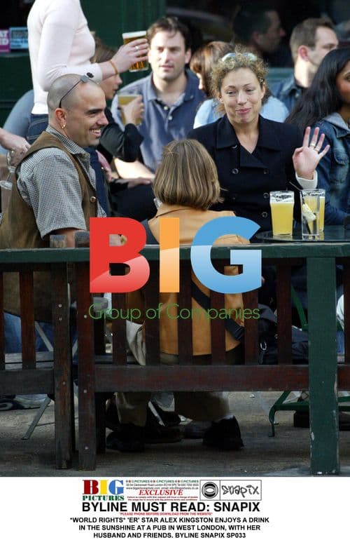 Rock Legend Performs at Outdoor Music Fest