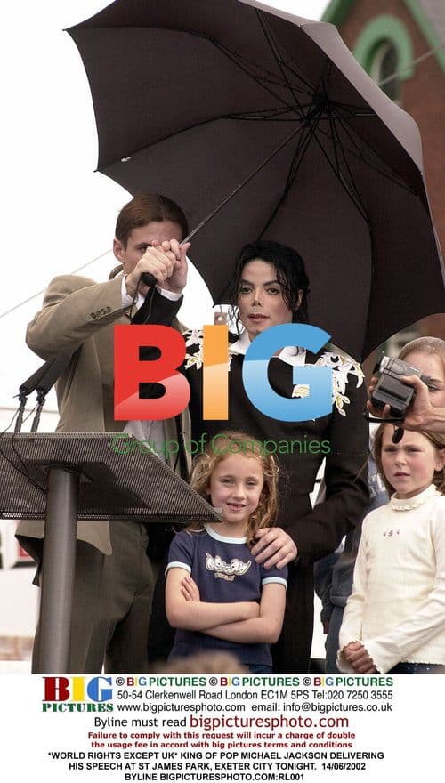 Michael Jackson Greets Fans in Exeter