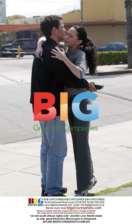 Jennifer Love Hewitt and Eric McCormack Meet Up