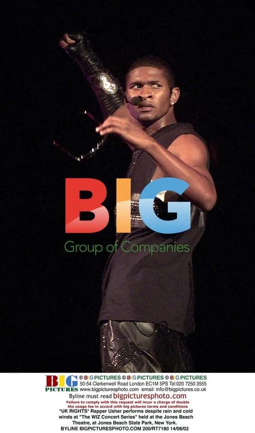 Usher performs at The Wiz Concert Series