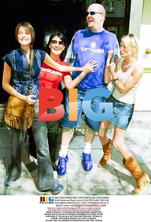 Denise Van Outen with friends in Monmouth Street