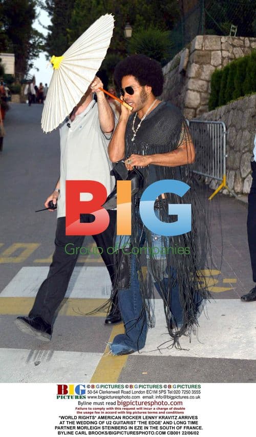 Lenny Kravitz at U2 guitarist's wedding