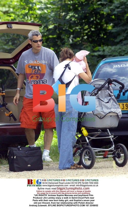 Sophie Marceau with boyfriend and children