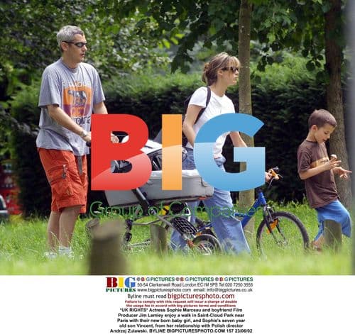 Sophie Marceau and Jim Lemley with kids