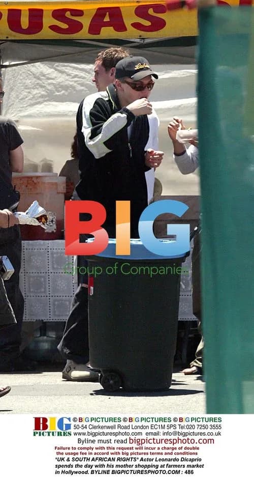 Leonardo DiCaprio shops with mother at Hollywood farmers market