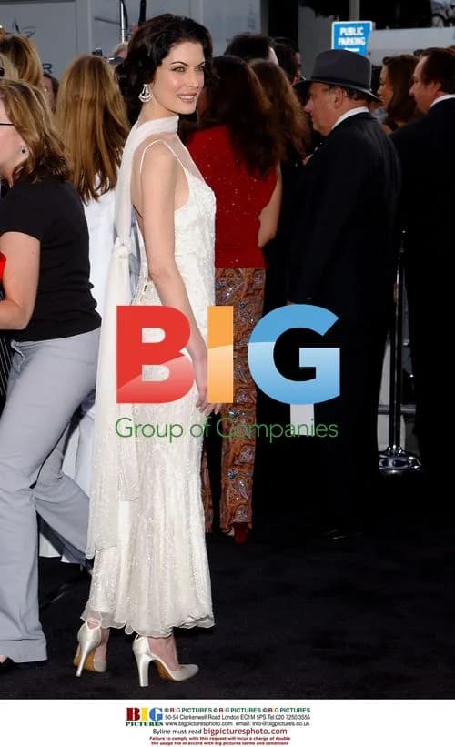 Lara Flynn Boyle at 'Men in Black II' LA Premiere