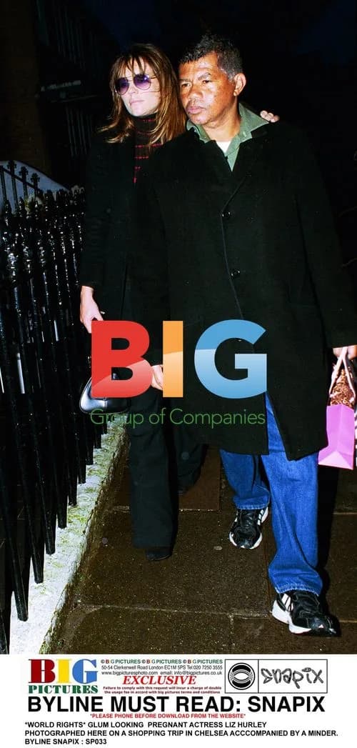 Pregnant Liz Hurley Shopping in Chelsea