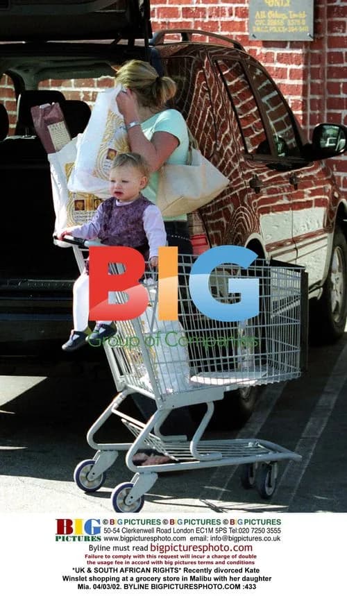 Kate Winslet shopping with daughter Mia