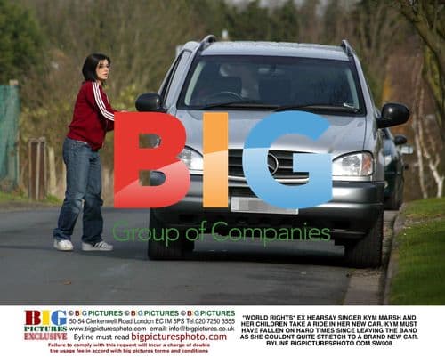 Kym Marsh and Children in New Car