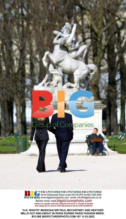 Sir Paul McCartney and Heather Mills in Paris