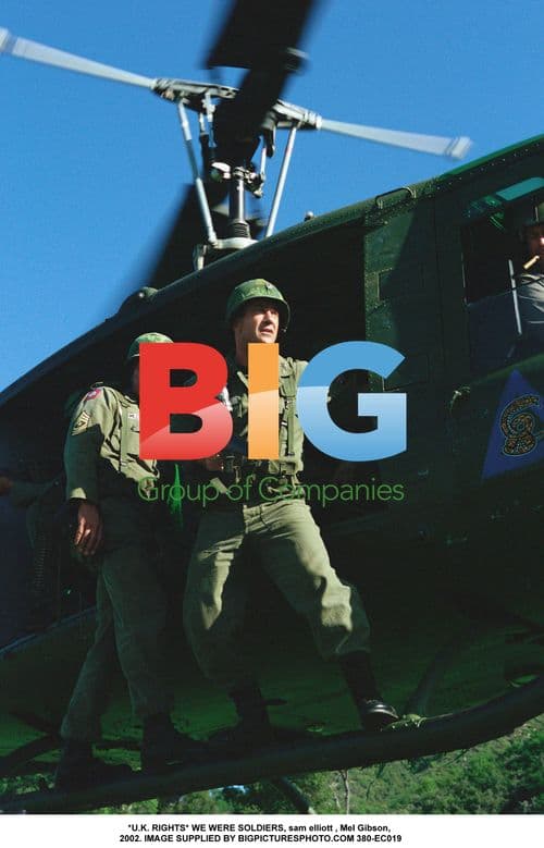 Sam Elliott and Mel Gibson in "We Were Soldiers"