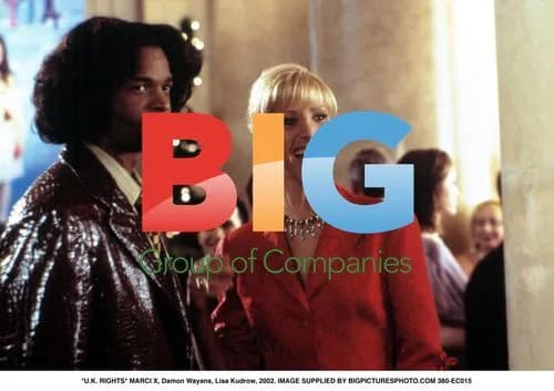 Damon Wayans, Lisa Kudrow in MARCI X