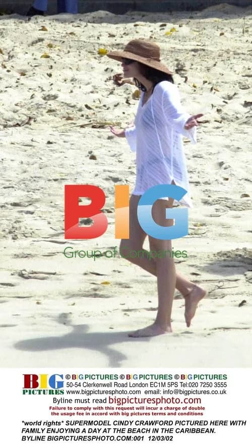 Cindy Crawford Family Beach Day