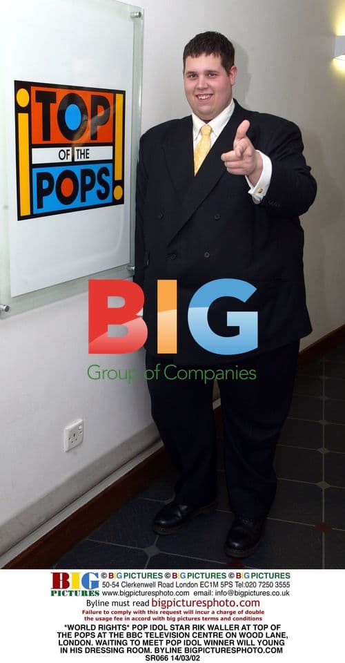 POP IDOL Star Rik Waller at Top of the Pops