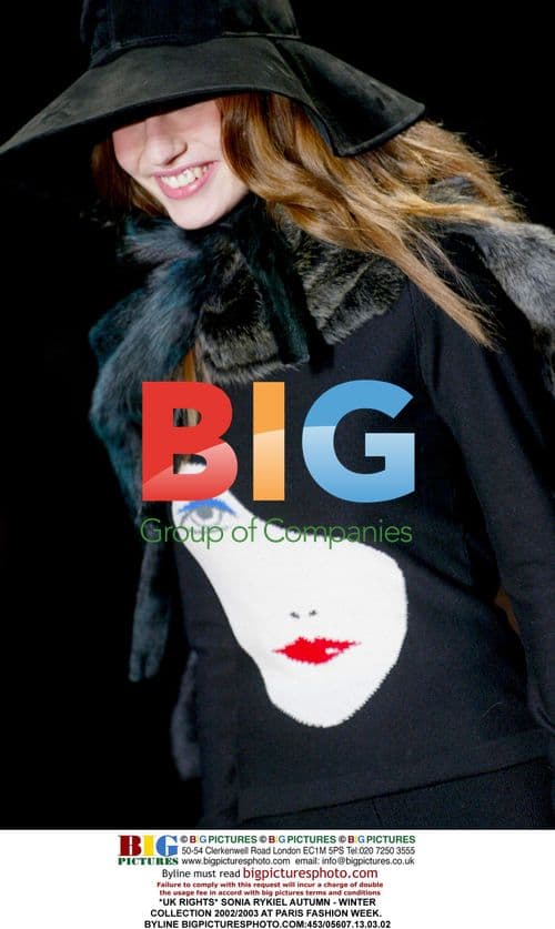 Sonia Rykiel Fashion Show 2002