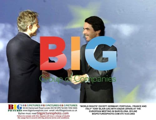 Tony Blair Meets with Spanish Leader at European Meeting