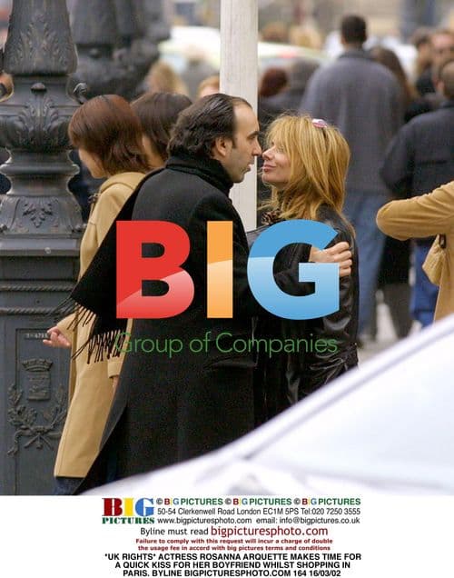 Rosanna Arquette Kisses Boyfriend in Paris