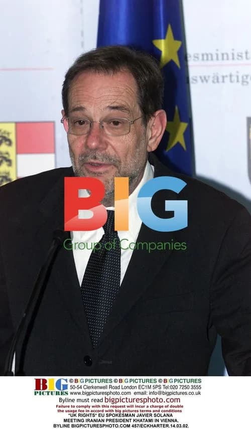 Solana and Khatami Meet in Vienna