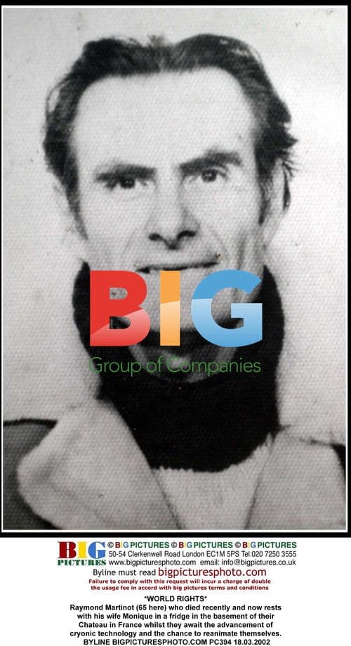 Raymond Martinot in cryonic storage