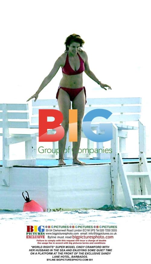 Cindy Crawford and Husband Relax in Barbados
