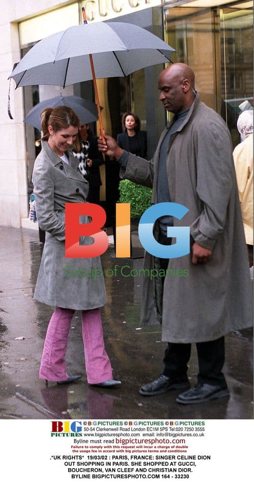 Celine Dion Shopping in Paris