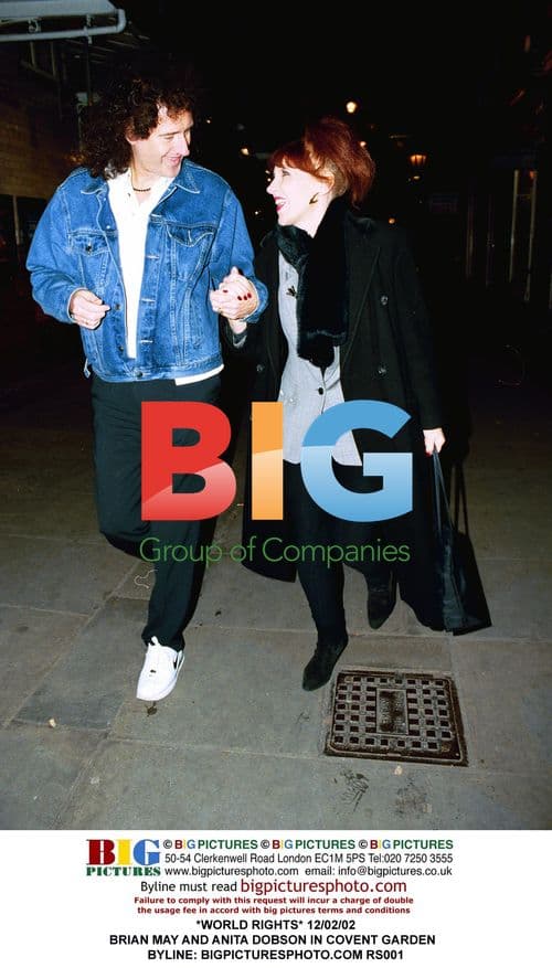 Brian May and Anita Dobson in Covent Garden