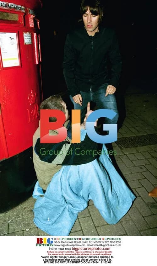Liam Gallagher Talks to Homeless Man in London