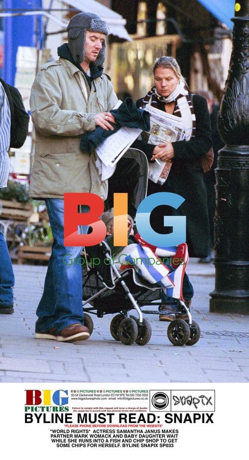 Samantha Janus runs to get chips